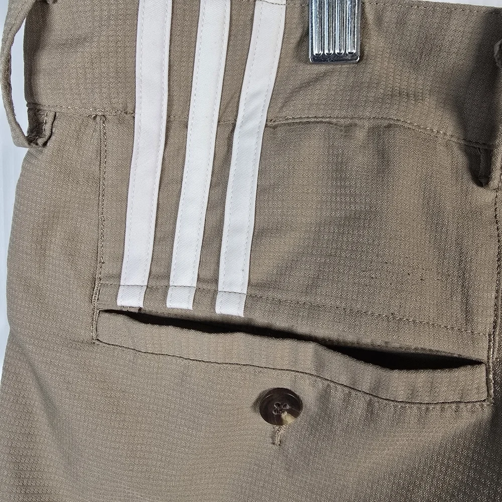 Adidas Mens ClimaCool Beige Golf Flat Front Shorts Polyester Athletic Size 36